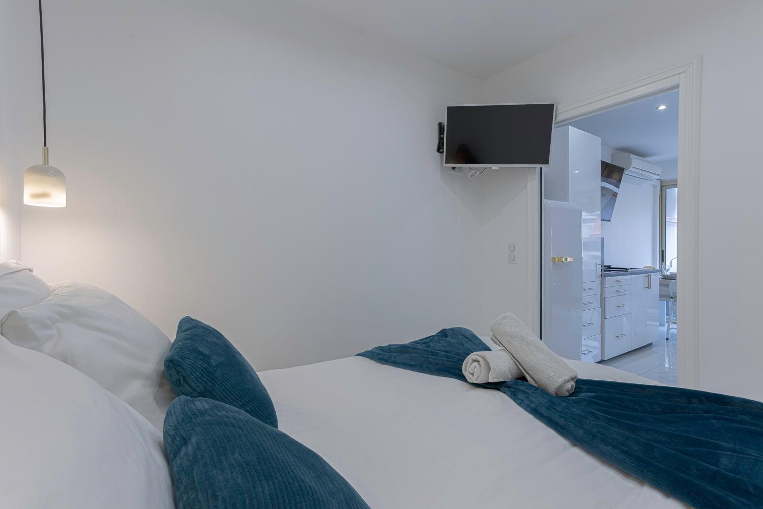 Luxury Maubourg - Vue Mer - Croisette 50M Plage - Clim - Terrasse Канны Экстерьер фото