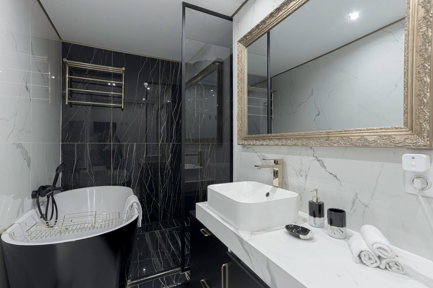 Luxury Maubourg - Vue Mer - Croisette 50M Plage - Clim - Terrasse Канны Экстерьер фото