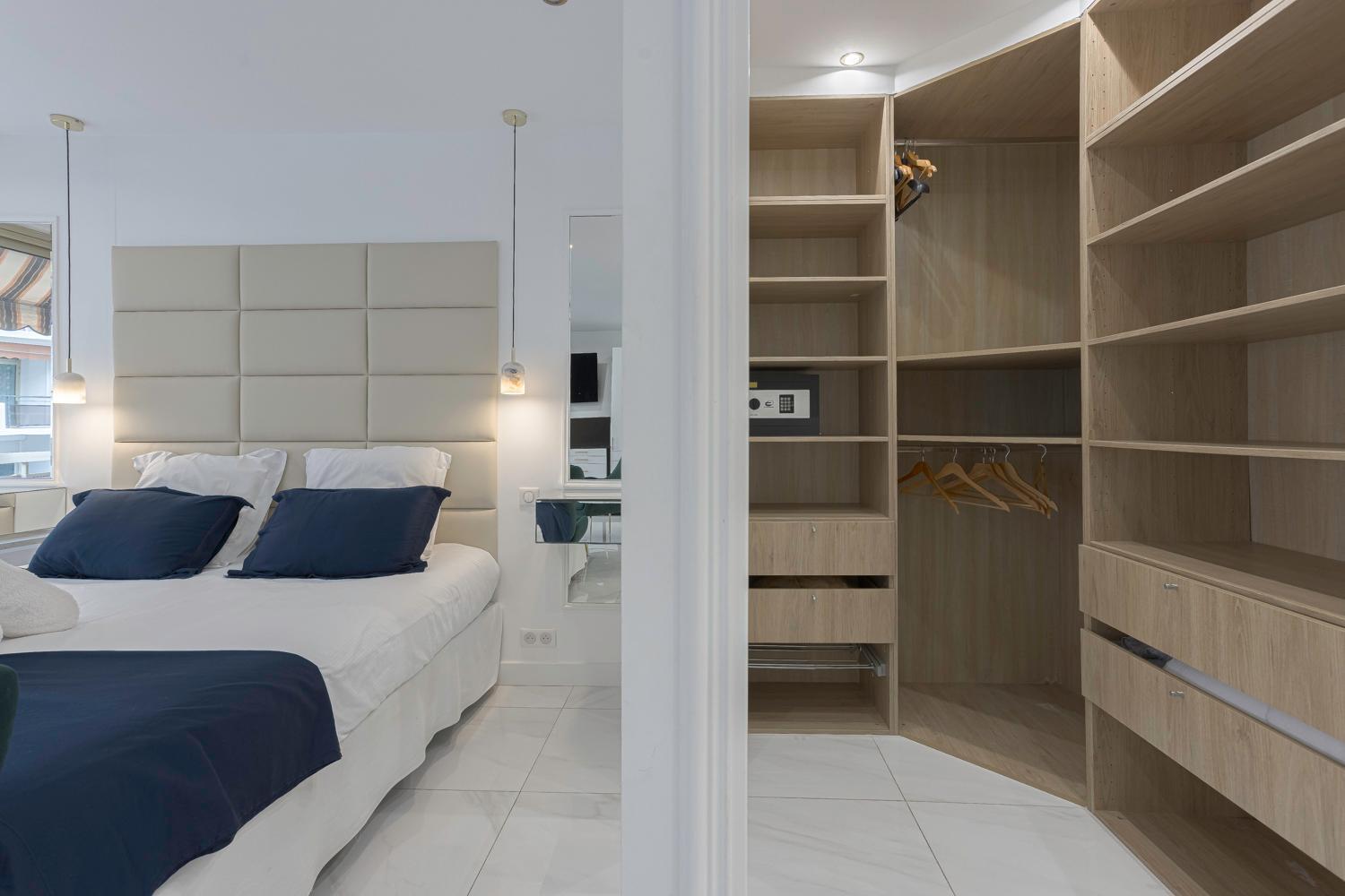 Luxury Maubourg - Vue Mer - Croisette 50M Plage - Clim - Terrasse Канны Экстерьер фото